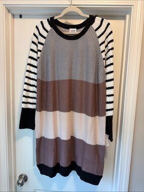 LuLaRoe Lauren Sweater Dress